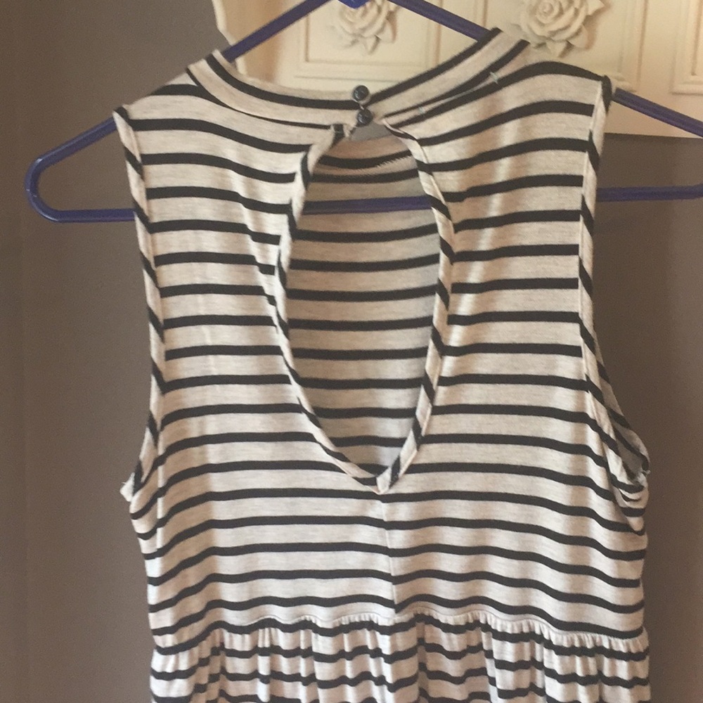 Maurice’s striped shirt - Picture 3 of 5